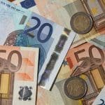 Bani pentru cei care și-au pierdut locurile de muncă din cauza pandemiei