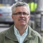 Un dealer auto a fost acuzat de fals, posesie de mașini furate și distrugere