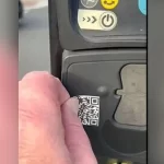Avertisment privind o înșelătorie cu coduri QR pe automatele de parcare