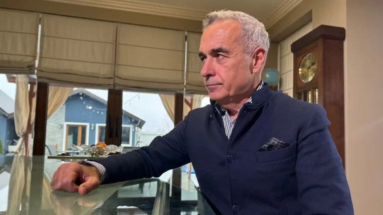 Călin Georgescu inculpat pentru acțiuni împotriva ordinii constituționale - fotografie oficială