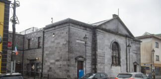 Român acuzat de înjunghiere în Cork