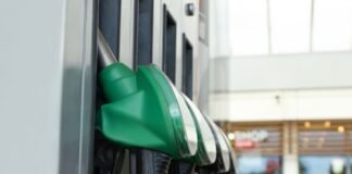 Guvernul Irlandei pregătește reducerea accizelor la combustibili pe fondul creșterii accelerate a prețurilor