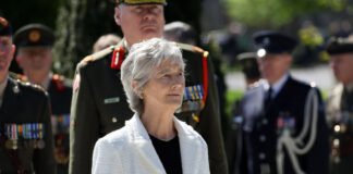 Președinta Catherine Connolly se întâlnește cu regele King Charles III în prima sa vizită oficială în Anglia