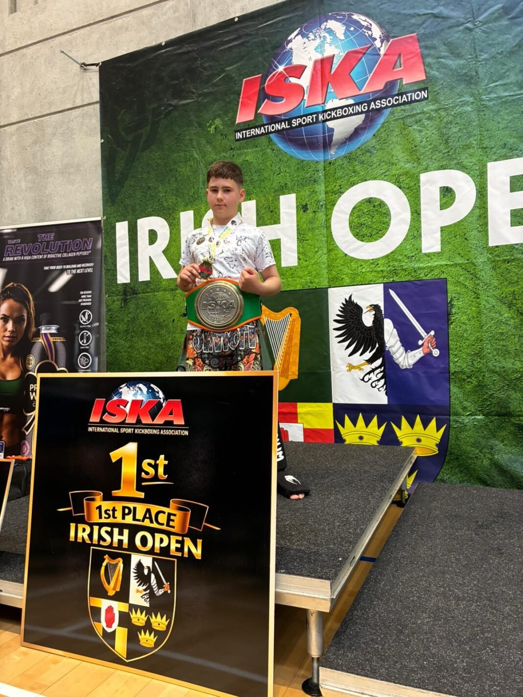 Un copil român va reprezenta Irlanda la Campionatul Mondial de Muay Thai