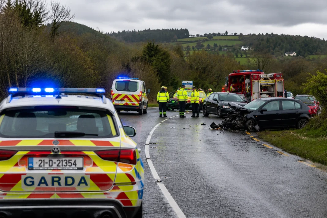 Accident tragic în Donegal: doi morți și patru răniți