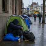 Numărul persoanelor fără adăpost din Irlanda a atins un nou record: peste 17.500 de oameni și 5.600 de copii