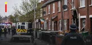 Trei familii de români afectate de violențele din Belfast. Atacul cu cuțitul redeschide controversa privind frontiera irlandeză