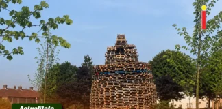 Un bărbat a murit după ce a căzut de pe o structură uriașă din paleți pregătită pentru focurile din 12 iulie, la Belfast