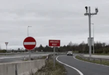 Irlanda caută soluții pentru depistarea rapidă a mașinilor conduse pe contrasens autostradă din Irlanda cu trafic rutier