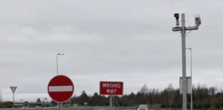 Irlanda caută soluții pentru depistarea rapidă a mașinilor conduse pe contrasens autostradă din Irlanda cu trafic rutier