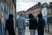 Irlanda ar putea obliga părinții minorilor recidiviști să urmeze consiliere discuție despre responsabilitatea părinților în Irlanda