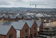 șantier construcții locuințe rezidențiale Irlanda