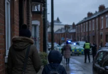 Alertă în Irlanda: New IRA ar pregăti atacuri violente împotriva migranților