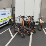 Operațiune de amploare în Dublin: peste 180 de vehicule confiscate, droguri și o armă descoperite
