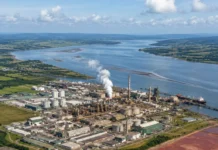 Ce se află sub rafinăria rusească din Irlanda? Arsenic și aluminiu de mii de ori peste praguri