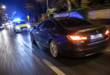 Haos pe străzile Dublinului: adolescenți fură mașini și își filmează cursele pe TikTok