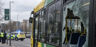 Pasageră rănită după ce un obiect a spart geamul unui autobuz în Tallaght autobuz Dublin Bus în Tallaght