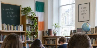 Elevii din Irlanda, primii în UE la citire. În România, aproape jumătate nu ating nivelul minim Elevi la școală în Irlanda