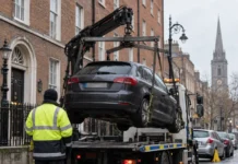 Dublin schimbă modul în care sancționează parcarea ilegală: mai puține mașini imobilizate, mai multe ridicări echipă patrulare parcare ilegală Dublin