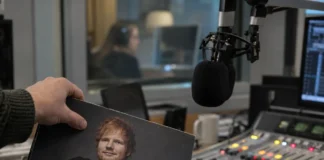 Logo Classic Hits Radio Irlanda