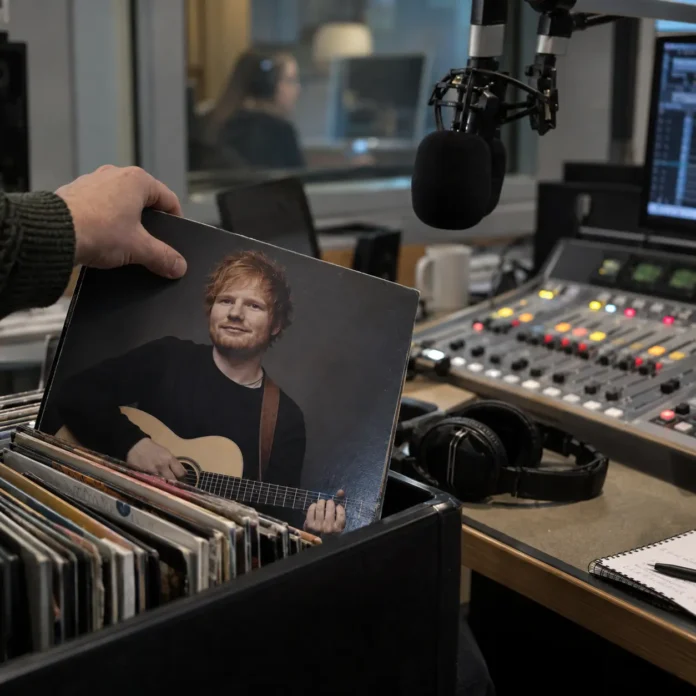 Logo Classic Hits Radio Irlanda