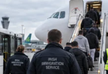 Irlanda a deportat peste 40 de persoane. Operațiunea a costat 225.000 € aeronava pentru zbor charter de deportare