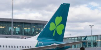 avion Aer Lingus pe pistă