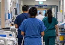 Audit HSE: medici recrutați din afara UE au început munca fără verificări complete medici în spital verificări documente
