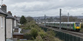 Peste 200 de proprietari din Dublin, vizați de exproprieri pentru construcția Dart+ tren Dart+ în zona Dublin