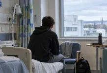 copil într-un spital sub supraveghere