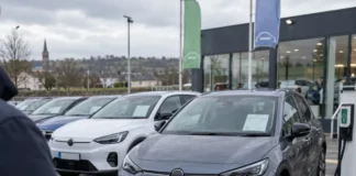 Prețurile mașinilor electrice second-hand cresc din nou în Irlanda mașină electrică second-hand pe drum în Irlanda
